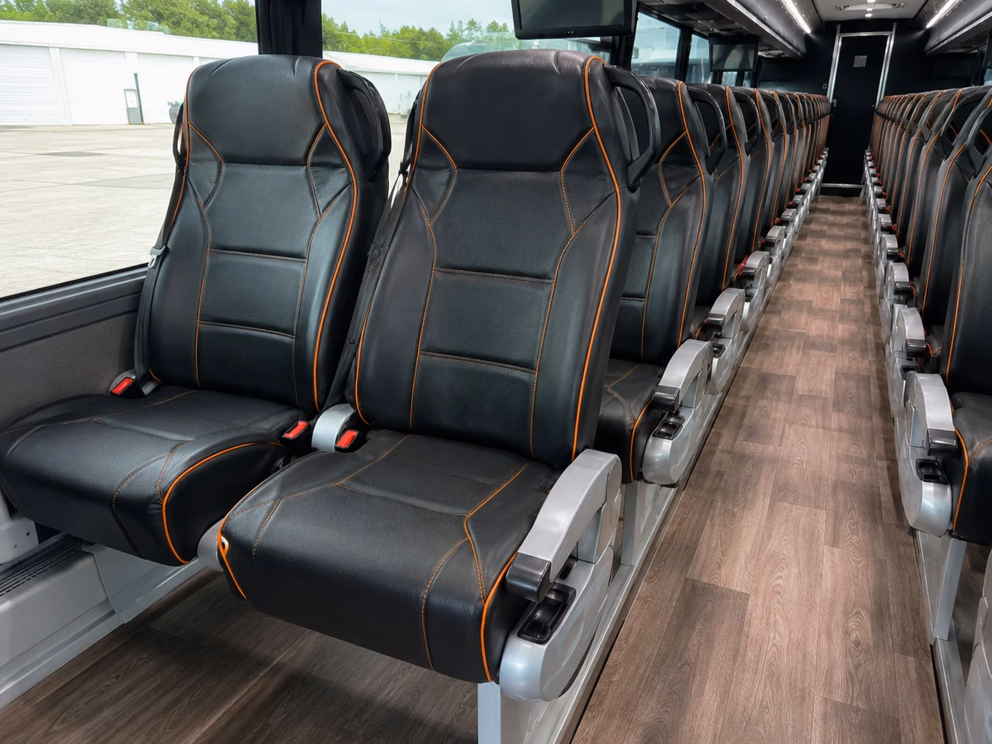 wichita falls bus rentals to msu mustangs games at memorial stadium