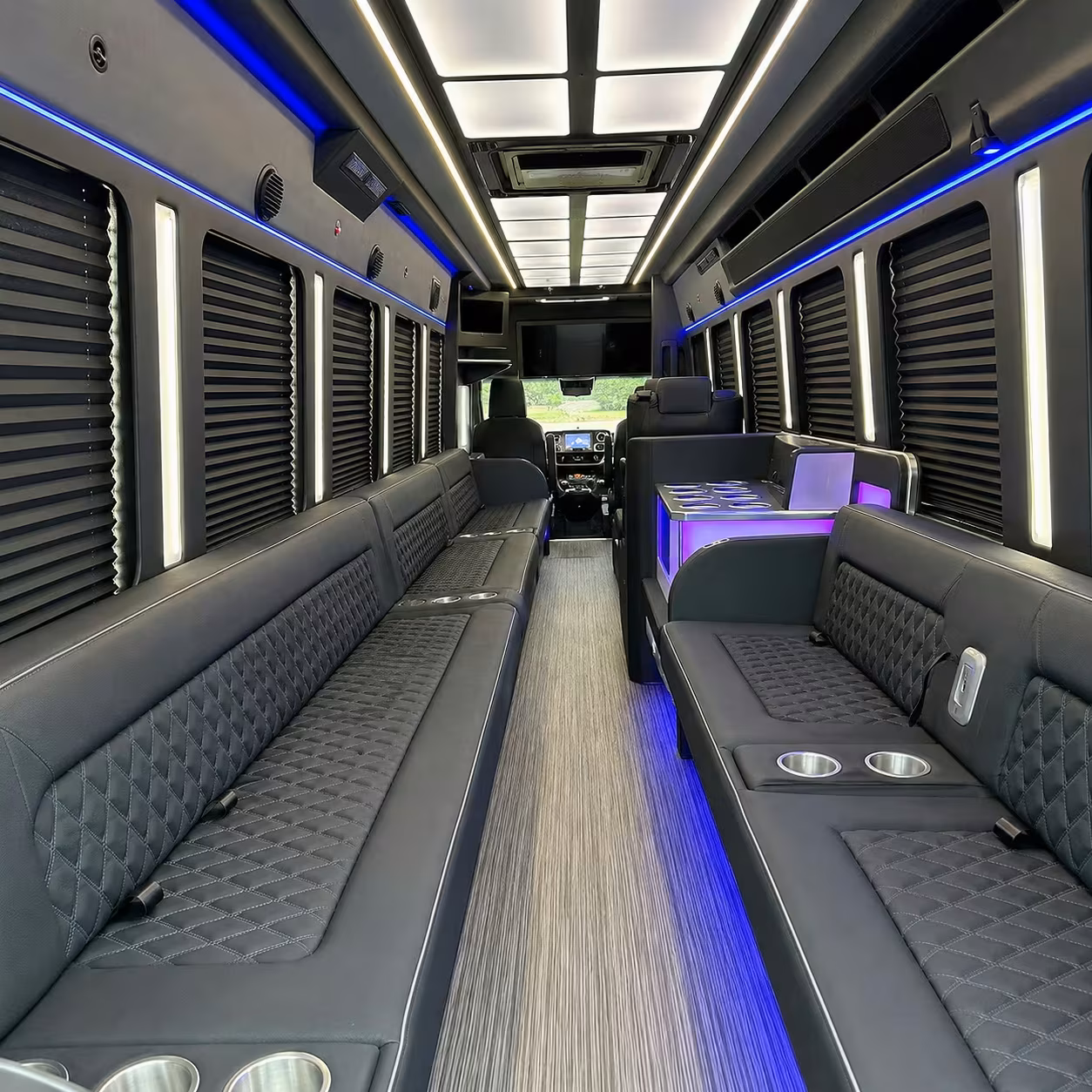 wichita falls party buses for prom night groups