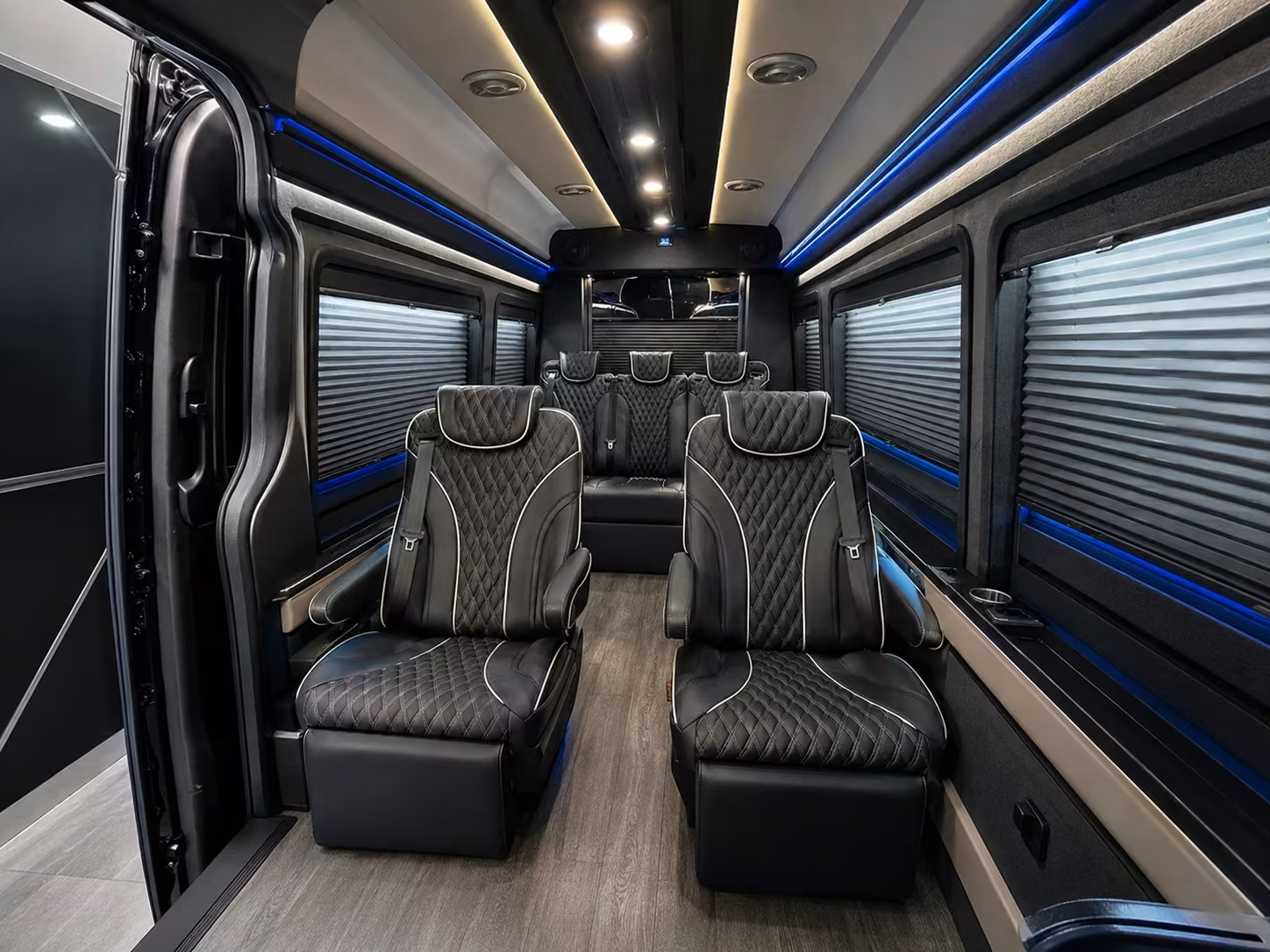 wichita falls regional airport shuttle buses for group arrivals